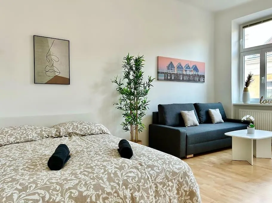 Free Parking & Netflix Apartment Bécs Ausztria